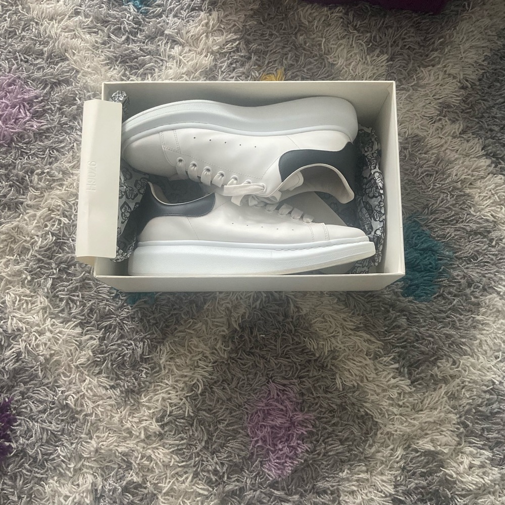 Size 12 alexander mcqueens , worn once